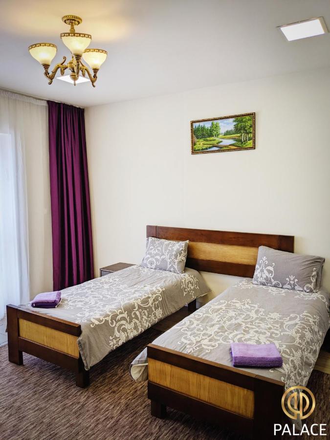 Palace Umanʼ Esterno foto