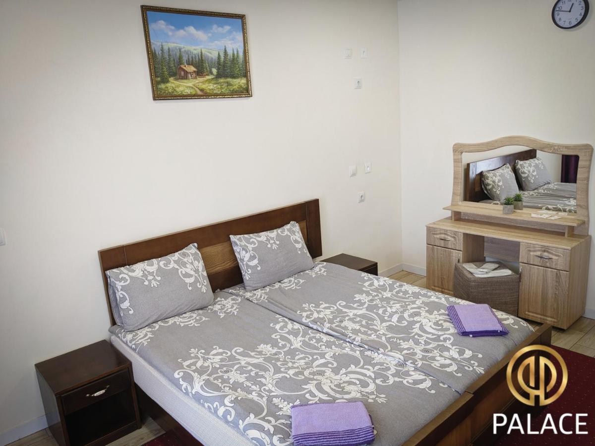 Palace Umanʼ Esterno foto